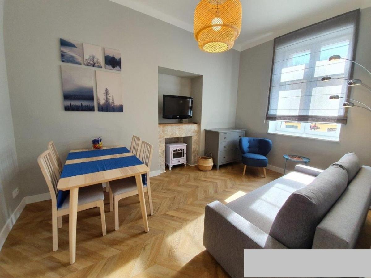 Apartament Dworcowa 100 M Do Pkp Kolobrzeg Dış mekan fotoğraf